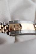 Charger l'image dans la visionneuse de la galerie, Rolex GMT Master II 126713GRNR - Detail view 9