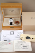 Cargue la imagen en el visor de la galería, Glashütte PanoGraph 61-01-02-02-04 - Papiere und oder Lieferumfang
