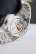 Cargar la imagen en la vista de la galería, Audemars Piguet Royal Oak Jumbo 15202ST.OO.1240ST.01 - Detailansicht 6