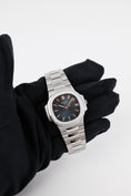 Carica l'immagine nel visualizzatore della galleria, Patek Philippe Nautilus 5800/1A-001 - Detailansicht 4