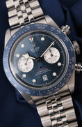 Bild in Galerie-Betrachter laden, Tudor Black Bay Chrono 79360B - Detailansicht 5