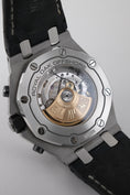 Bild in Galerie-Betrachter laden, Audemars Piguet Royal Oak Offshore Chronograph 26470ST.OO.A028CR.01 - Detailansicht 10