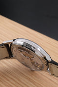 Załaduj obraz do przeglądarki galerii, Laurent Ferrier Classic Micro-Rotor 40mm FBN 229.01 - Widok szczegółowy 5