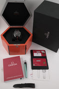 Bild in Galerie-Betrachter laden, Omega Speedmaster Professional Moonwatch 31112423001001 - Papers and documentation