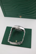 Load image into gallery viewer, Rolex Sea-Dweller Red 126600 - Detailansicht 6