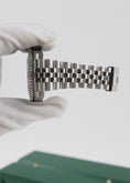 Bild in Galerie-Betrachter laden, Rolex GMT-Master II 126710GRNR - Detailansicht 9