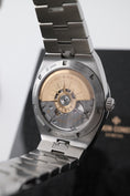 Load image into Gallery viewer, Vacheron Constantin Overseas 4500V/110A-B128 - Detailansicht 7