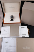Load image into Gallery viewer, Jaeger-LeCoultre Squadra World Chrono 702 T 470 - Papiere und oder Lieferumfang