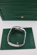 Carica l'immagine nel visualizzatore della galleria, Rolex Explorer 40 224270 - Vista dettagliata 5