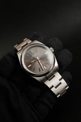 Bild in Galerie-Betrachter laden, Rolex Oyster Perpetual 39 114300 - Detailansicht 3