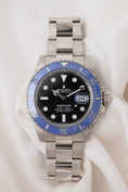 Załaduj obraz do przeglądarki galerii, Rolex Submariner Date 126619LB - Detailansicht 4