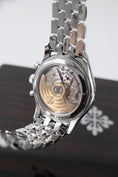 Bild in Galerie-Betrachter laden, Patek Philippe Annual Calendar Chronograph 5960/1A-001 - Detailansicht 10