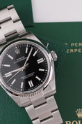 Załaduj obraz do przeglądarki galerii, Rolex Oyster Perpetual 41 134300 - Detailansicht 3
