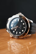 Bild in Galerie-Betrachter laden, Omega Seamaster Diver 300M 21022422001002 - Detailansicht 1