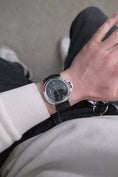 Carica l'immagine nel visualizzatore della galleria, Panerai Luminor PAM00915 - Vista dettagliata 9
