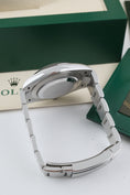 Carica l'immagine nel visualizzatore della galleria, Rolex Oyster Perpetual 41 124300 - Detailansicht 5