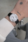 Load image into gallery viewer, Cartier Ronde WSRN0031 - Detailansicht 9