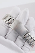 Bild in Galerie-Betrachter laden, Omega Speedmaster Broad Arrow Olympic 32110425004001 - Detailansicht 8