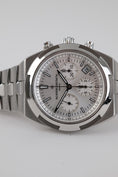 Carica l'immagine nel visualizzatore della galleria, Vacheron Constantin Overseas Chronograph 5500V/110A-B075 - Detailansicht 9