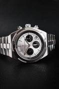 Bild in Galerie-Betrachter laden, Vacheron Constantin Overseas Chrono 5500V/110A-B686 - Detail view 4