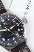 Bild in Galerie-Betrachter laden, IWC Big Pilot 43 IW329301 - Detail view 2