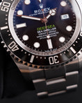 Cargar la imagen en la vista de la galería, Rolex Sea-Dweller Deepsea 126660 - Detail view 1