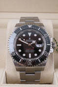 Bild in Galerie-Betrachter laden, Rolex Sea-Dweller 126600 - Detailansicht 2