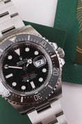 Bild in Galerie-Betrachter laden, Rolex Sea-Dweller 126600 - Detailansicht 4