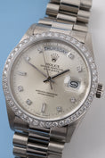 Load image into Gallery viewer, Rolex Day-Date 36 18049 - Detailed view 2