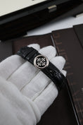 Charger l'image dans la visionneuse de galerie, Patek Philippe Annual Calendar 5396G-011 - Detailansicht 6