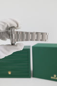 Load image into gallery viewer, Rolex Submariner Date 126610LV - Detailansicht 9