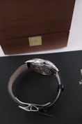 Bild in Galerie-Betrachter laden, Jaeger-LeCoultre Master Ultra Thin Moon 36 Q1248421 - Detailansicht 6