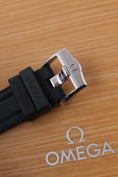 Bild in Galerie-Betrachter laden, Omega Seamaster Diver 300M 21032422001001 - Detail view 7