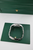 Load image into gallery viewer, Rolex Yacht Master 37 268622 - Detailed view 5
