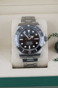 Bild in Galerie-Betrachter laden, Rolex Submariner No Date 124060 - Detailansicht 4