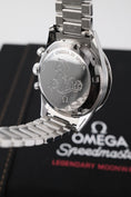 Carica l'immagine nel visualizzatore della galleria, Omega Speedmaster 31030405006001 - Vista dettagliata 9