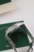 Załaduj obraz do przeglądarki galerii, Rolex Submariner No Date 124060 - Detailansicht 6