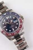 Load image into Gallery viewer, Rolex GMT-Master II Pepsi 126719BLRO - Detailansicht 2