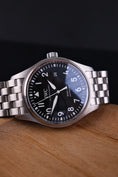 Carica l'immagine nel visualizzatore della galleria, IWC Pilot Mark XVIII IW327011 - Detailansicht 3