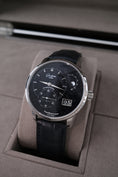 Carica l'immagine nel visualizzatore della galleria, Glashütte PanoMaticLunar Aventurin Platinum 19214010361 - Detailansicht 1