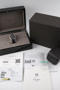 Carica l'immagine nel visualizzatore della galleria, Glashütte PanoMaticLunar Aventurin Platinum 19214010361 - Papiere und oder Lieferumfang