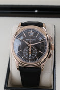Load image into gallery viewer, Patek Philippe Annual Calendar Chronograph 5905R-001 - Detailansicht 2