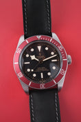 Load image into Gallery viewer, Tudor Black Bay 79230R - Detail view 9