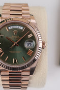 Bild in Galerie-Betrachter laden, Rolex Day-Date 40 228235 - Detail view 2