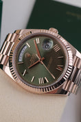 Bild in Galerie-Betrachter laden, Rolex Day-Date 40 228235 - Detail view 3