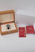 Bild in Galerie-Betrachter laden, Omega Speedmaster Racing 32932445106001 - Papiere und oder Lieferumfang