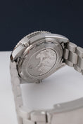 Load image into Gallery viewer, Omega Seamaster Planet Ocean 600M 21530402003002 - Detail view 7