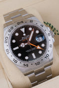 Load image into Gallery viewer, Rolex Explorer II 226570 - Detail view 2