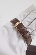 Cargue la imagen en el visor de la galería, Patek Philippe Calatrava 5107R-001 - Vista detallada 8