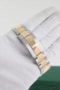 Załaduj obraz do przeglądarki galerii, Rolex Sky-Dweller 326933 - Detailansicht 8